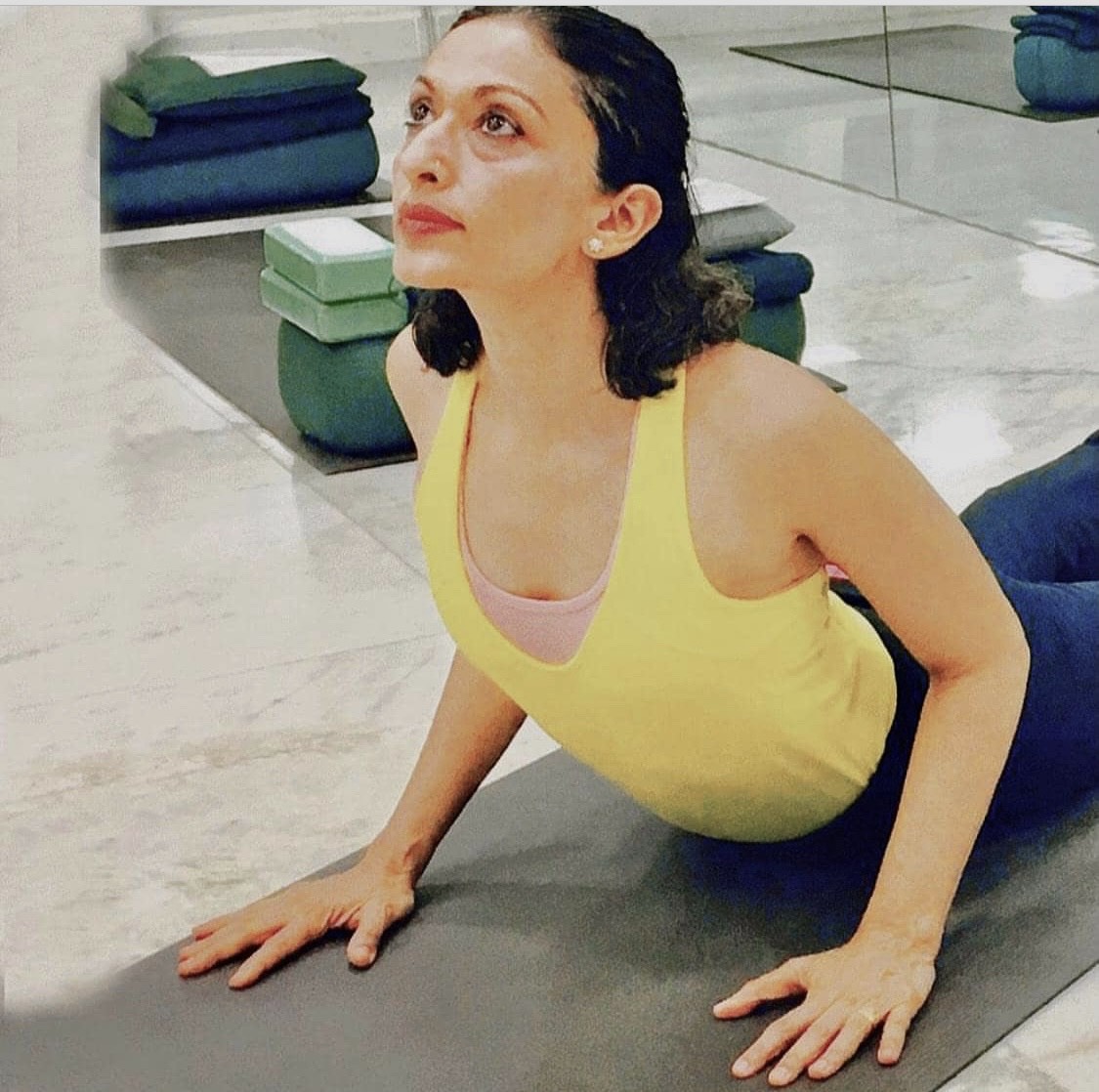 Yoga for beginners – the Yoga Essentials Masterclass, Radiant